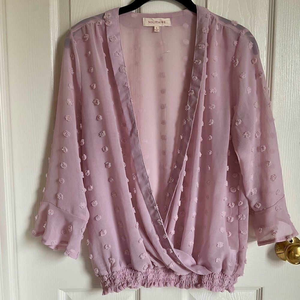 Solitaire Womens light‎ purple dot blouse size small